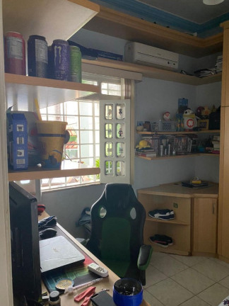 Imagem Casa com 3 Quartos à Venda, 177 m² em Flores - Manaus Imagem Casa com 3 Quartos à Venda, 177 m² em Flores - Manaus