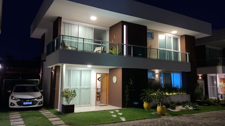 Imagem Casa com 4 Quartos à Venda, 200 m² em Buraquinho - Lauro De Freitas Imagem Casa com 4 Quartos à Venda, 200 m² em Buraquinho - Lauro De Freitas