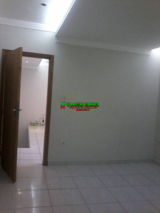 Imagem Casa com 3 Quartos à Venda, 250 m² em Jaragua - Taubaté Imagem Casa com 3 Quartos à Venda, 250 m² em Jaragua - Taubaté