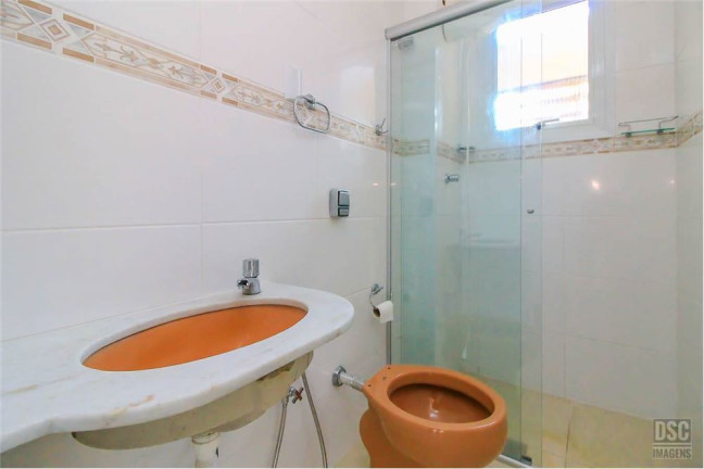 Imagem Imóvel com 2 Quartos à Venda, em Santo Antônio - Porto Alegre Imagem Imóvel com 2 Quartos à Venda, em Santo Antônio - Porto Alegre