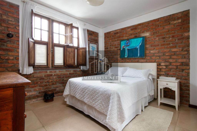 Imagem Casa com 9 Quartos à Venda, 434 m² em Ferradura - Armação Dos Búzios Imagem Casa com 9 Quartos à Venda, 434 m² em Ferradura - Armação Dos Búzios