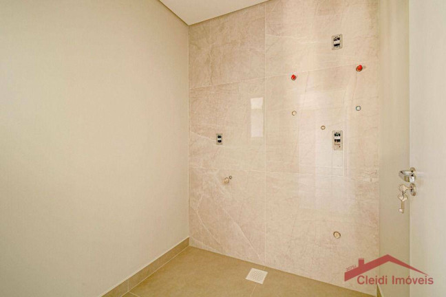Imagem Casa com 3 Quartos à Venda, 161 m² em Saguaçu - Joinville Imagem Casa com 3 Quartos à Venda, 161 m² em Saguaçu - Joinville
