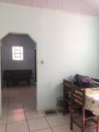 Imagem Casa com 2 Quartos à Venda, 244 m² em Vila Jaboticabeira - Taubaté Imagem Casa com 2 Quartos à Venda, 244 m² em Vila Jaboticabeira - Taubaté