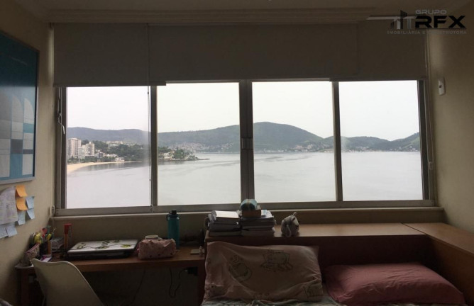 Imagem Apartamento com 3 Quartos à Venda, 166 m² em Icaraí - Niterói
