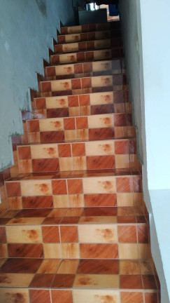 Imagem Casa com 5 Quartos à Venda, em Eldorado - Diadema Imagem Casa com 5 Quartos à Venda, em Eldorado - Diadema