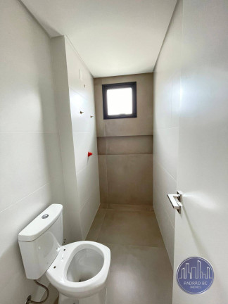 Imagem Apartamento com 4 Quartos à Venda, 149 m² em Centro - Balneário Camboriú Imagem Apartamento com 4 Quartos à Venda, 149 m² em Centro - Balneário Camboriú