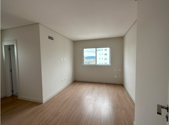 Imagem Apartamento com 3 Quartos à Venda, 189 m² em Centro - Balneário Camboriú