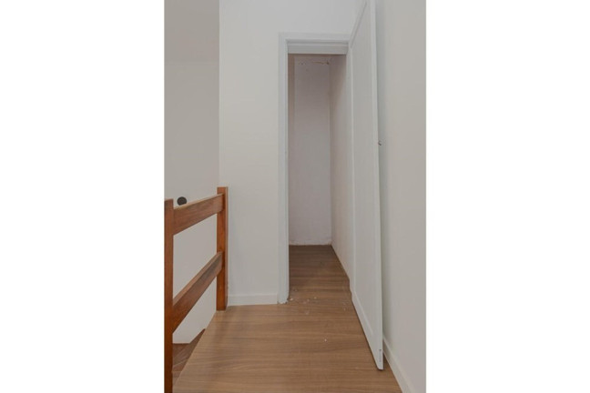 Imagem Casa com 3 Quartos à Venda, 228 m² em Teresópolis - Porto Alegre Imagem Casa com 3 Quartos à Venda, 228 m² em Teresópolis - Porto Alegre