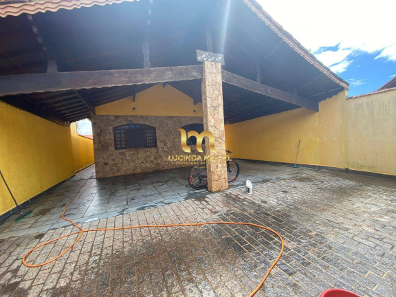 Imagem Casa com 3 Quartos à Venda, 241 m² em Solemar - Praia Grande