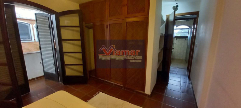 Imagem Casa com 4 Quartos à Venda, 338 m² em Jardim Virgínia - Guarujá Imagem Casa com 4 Quartos à Venda, 338 m² em Jardim Virgínia - Guarujá