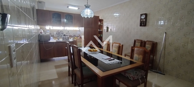 Imagem Casa com 3 Quartos à Venda, 317 m² em Jardim Santa Mena - Guarulhos Imagem Casa com 3 Quartos à Venda, 317 m² em Jardim Santa Mena - Guarulhos