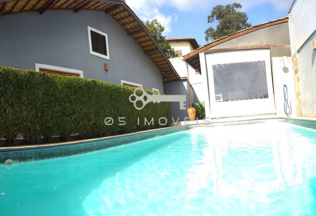 Imagem Casa com 3 Quartos à Venda, 400 m² em Granja Viana - Carapicuíba Imagem Casa com 3 Quartos à Venda, 400 m² em Granja Viana - Carapicuíba
