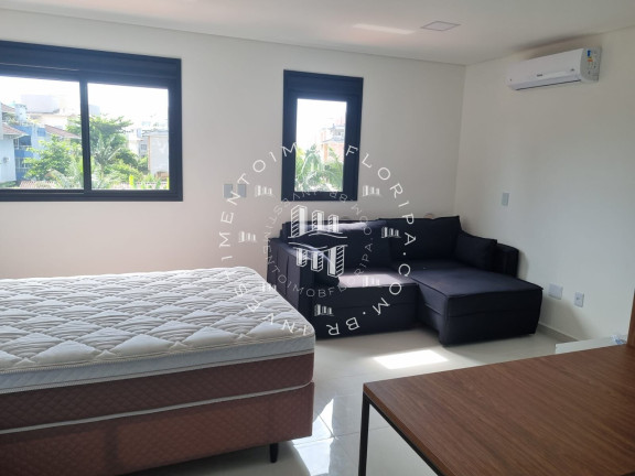 Imagem Imóvel com 1 Quarto à Venda, 31 m² em Ingleses Do Rio Vermelho - Florianópolis Imagem Imóvel com 1 Quarto à Venda, 31 m² em Ingleses Do Rio Vermelho - Florianópolis
