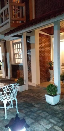 Imagem Casa com 6 Quartos à Venda, 710 m² em Camboinhas - Niterói Imagem Casa com 6 Quartos à Venda, 710 m² em Camboinhas - Niterói