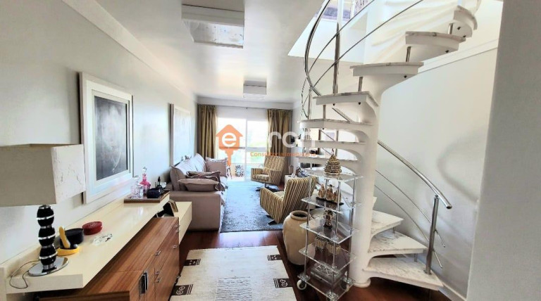 Imagem Apartamento com 3 Quartos à Venda, 220 m²