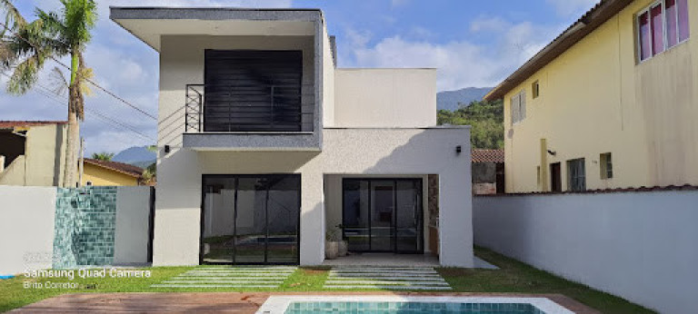 Imagem Casa com 4 Quartos à Venda, 170 m² em Recanto Verde Mar - Caraguatatuba