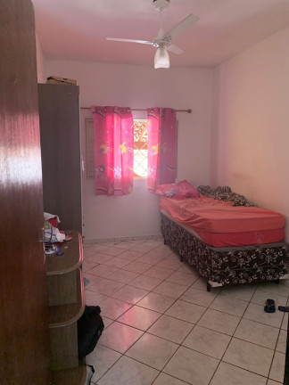 Imagem Casa com 3 Quartos à Venda, 74 m² em Residencial Mombaça - Pindamonhangaba Imagem Casa com 3 Quartos à Venda, 74 m² em Residencial Mombaça - Pindamonhangaba