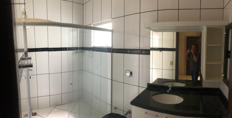 Imagem Imóvel com 4 Quartos à Venda, em Setor Comercial - Sinop Imagem Imóvel com 4 Quartos à Venda, em Setor Comercial - Sinop