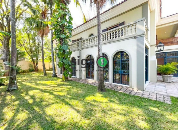 Casa com 6 Quartos à Venda ou Locação, 1.055 m² em Jardim América - São Paulo