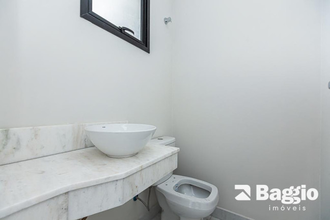 Imagem Sobrado com 3 Quartos à Venda, 129 m² em Uberaba - Curitiba