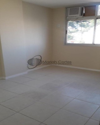Imagem Imóvel com 3 Quartos à Venda, em Santa Rosa - Niterói Imagem Imóvel com 3 Quartos à Venda, em Santa Rosa - Niterói