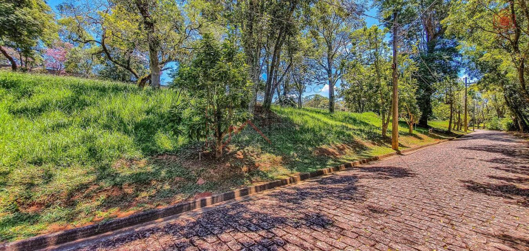 Imagem Terreno à Venda, 1.390 m² em Pinhal - Cabreúva Imagem Terreno à Venda, 1.390 m² em Pinhal - Cabreúva