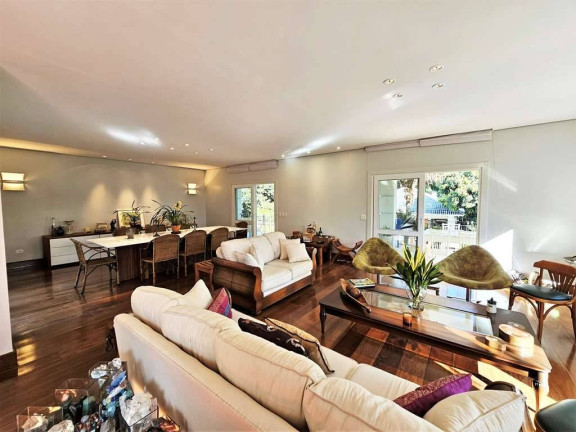 Imagem Casa com 4 Quartos à Venda, 553 m² em Residencial Euroville - Carapicuíba Imagem Casa com 4 Quartos à Venda, 553 m² em Residencial Euroville - Carapicuíba