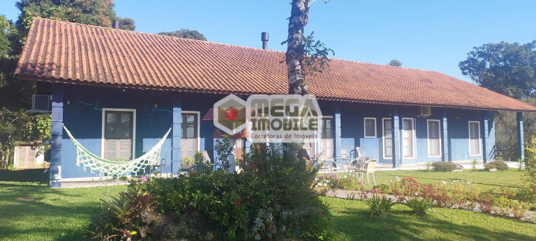 Imagem Casa com 5 Quartos à Venda, 170 m² em Centro - Rancho Queimado Imagem Casa com 5 Quartos à Venda, 170 m² em Centro - Rancho Queimado