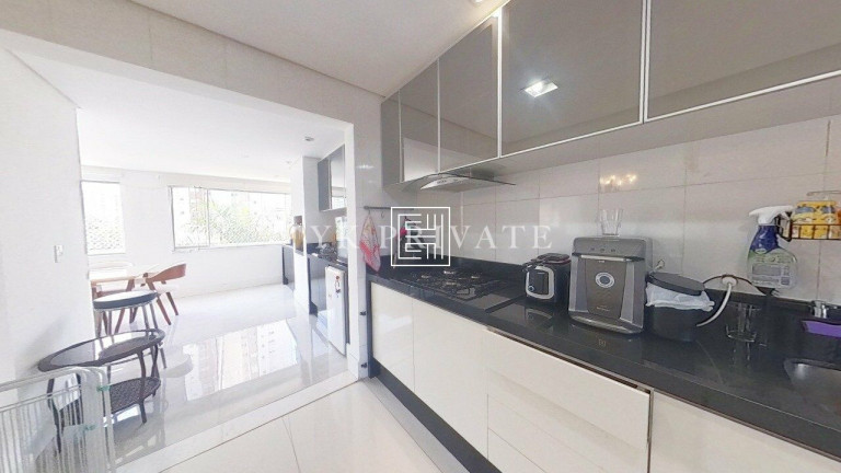 Imagem Apartamento com 3 Quartos à Venda, 184 m² em Vila Romana - São Paulo