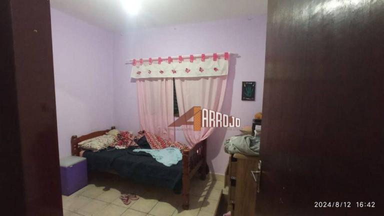 Imagem Casa com 6 Quartos à Venda, 120 m² em Ermelino Matarazzo - São Paulo Imagem Casa com 6 Quartos à Venda, 120 m² em Ermelino Matarazzo - São Paulo