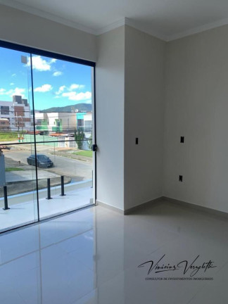 Imagem Casa com 2 Quartos à Venda, 67 m² em Santa Regina - Camboriú