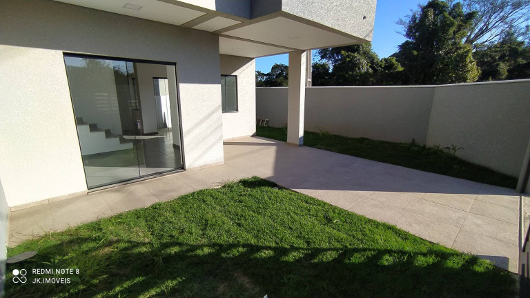 Imagem Sobrado com 3 Quartos à Venda, 89 m² em Balneário Santa Clara - Itapoá Imagem Sobrado com 3 Quartos à Venda, 89 m² em Balneário Santa Clara - Itapoá