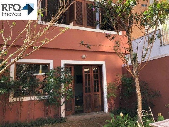 Imagem Casa com 3 Quartos à Venda, 238 m² em Vila Nova Conceição - São Paulo