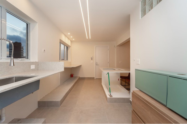 Imagem Imóvel com 3 Quartos à Venda, 169 m² em Itaim Bibi - São Paulo Imagem Imóvel com 3 Quartos à Venda, 169 m² em Itaim Bibi - São Paulo