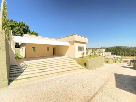 Casa com 3 Quartos para Alugar, 197 m² em Chácara Dos Junqueiras - Carapicuíba