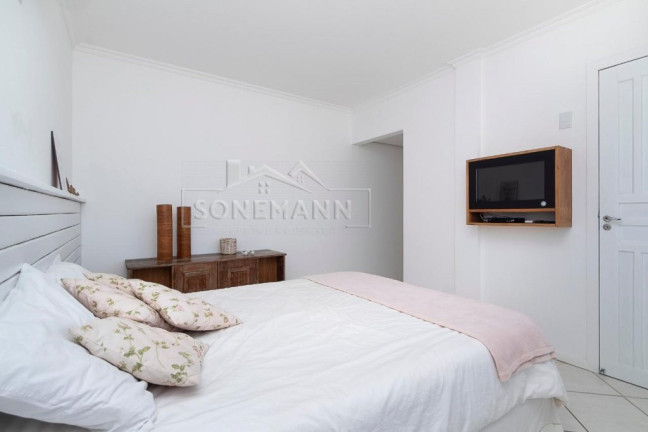 Imagem Casa com 6 Quartos à Venda, 805 m² em Centro - Bombinhas
