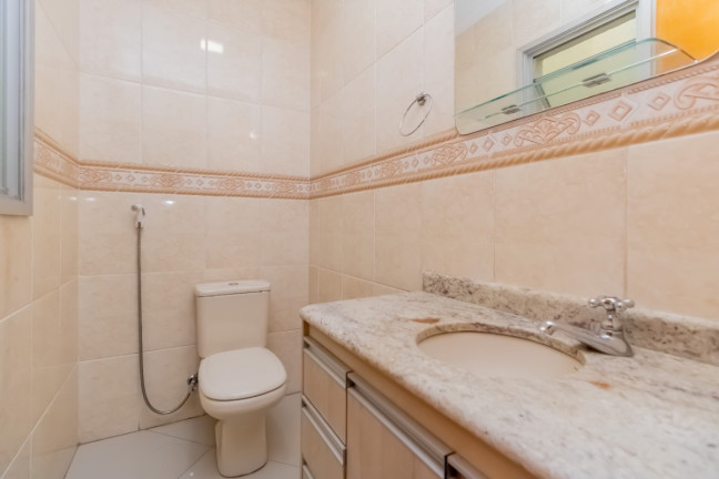 Imagem Casa com 3 Quartos à Venda, 151 m² em Caxingui - São Paulo