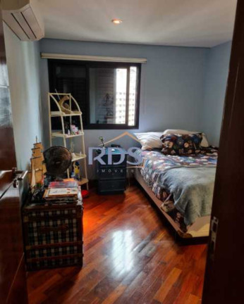 Apartamento com 4 Quartos à Venda, 140 m² em Vila Nova Conceição - São Paulo