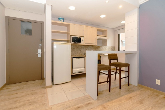 Imagem Apartamento com 1 Quarto à Venda, 57 m² em Moinhos De Vento - Porto Alegre Imagem Apartamento com 1 Quarto à Venda, 57 m² em Moinhos De Vento - Porto Alegre