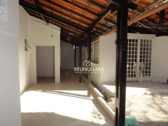 Imagem Casa com 5 Quartos para Alugar, 100 m² em Centro - Igarapé Imagem Casa com 5 Quartos para Alugar, 100 m² em Centro - Igarapé