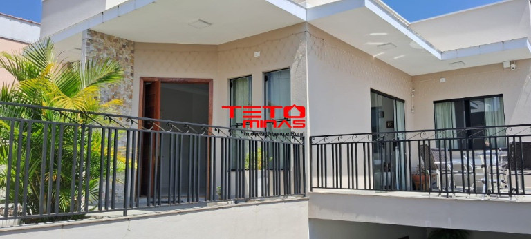 Imagem Casa com 3 Quartos à Venda, 270 m² em São Mateus - São Lourenço Imagem Casa com 3 Quartos à Venda, 270 m² em São Mateus - São Lourenço
