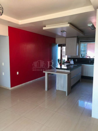 Imagem Casa com 3 Quartos à Venda, 240 m² em Santa Regina - Itajaí