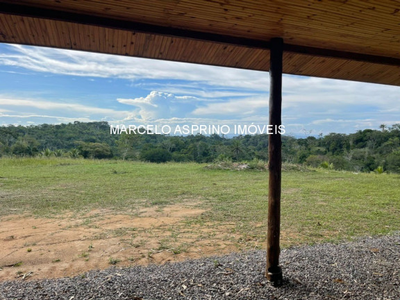 Imagem Imóvel com 3 Quartos à Venda, em Carobeira - Ilhéus Imagem Imóvel com 3 Quartos à Venda, em Carobeira - Ilhéus