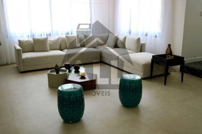Imagem Casa com 7 Quartos à Venda, 362 m² em Guarajuba - Camaçari