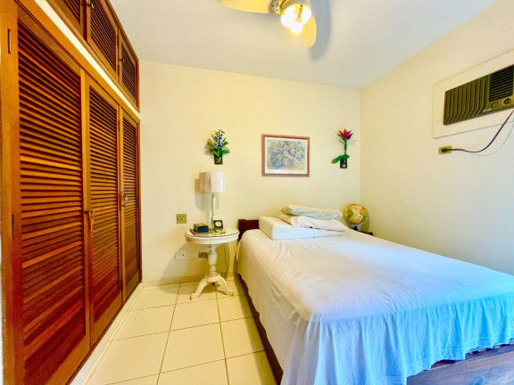 Imagem Apartamento com 4 Quartos à Venda, 168 m² em Pitangueiras - Guarujá Imagem Apartamento com 4 Quartos à Venda, 168 m² em Pitangueiras - Guarujá