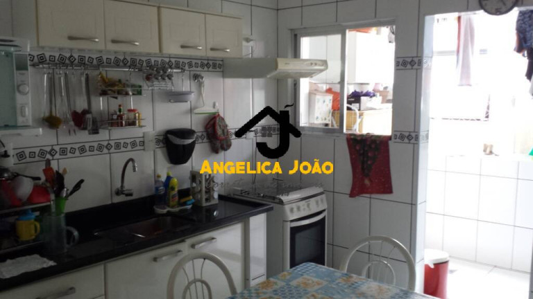 Imagem Apartamento com 2 Quartos à Venda, 61 m² em Vila Valenca - São Vicente
