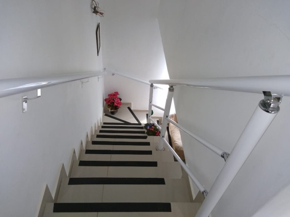 Imagem Imóvel com 3 Quartos à Venda, 55 m² em João Pinheiro - Belo Horizonte Imagem Imóvel com 3 Quartos à Venda, 55 m² em João Pinheiro - Belo Horizonte