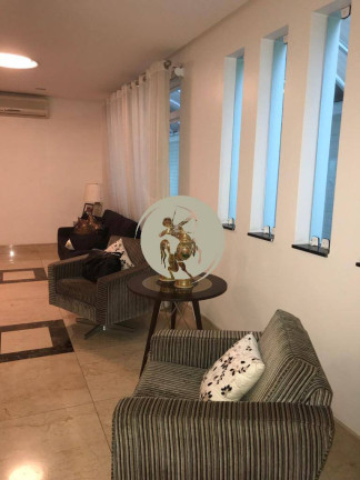 Imagem Casa com 4 Quartos à Venda, 350 m² em Embare - Santos Imagem Casa com 4 Quartos à Venda, 350 m² em Embare - Santos