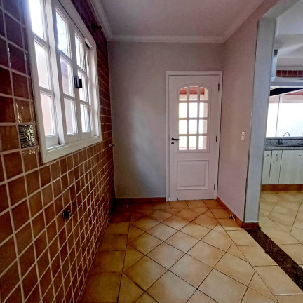 Imagem Casa com 3 Quartos à Venda, 235 m² em São João Da Boa Vista Imagem Casa com 3 Quartos à Venda, 235 m² em São João Da Boa Vista