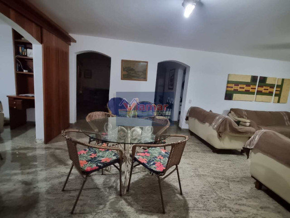 Imagem Casa com 4 Quartos para Temporada, 360 m² em Balneário Praia Do Pernambuco - Guarujá Imagem Casa com 4 Quartos para Temporada, 360 m² em Balneário Praia Do Pernambuco - Guarujá